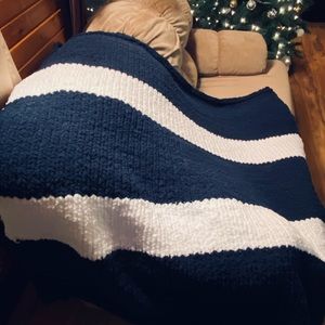 Cozy Knit Blanket